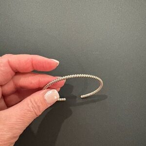 Elegant Silver Twisted Bracelet